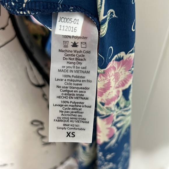 LuLaRoe Joy Sleeveless Kimono - Picture 6 of 6